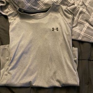 Men’s under armor T-shirt